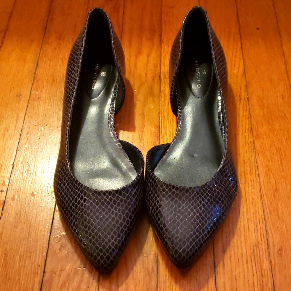 Blue flats - Picture 2 of 6